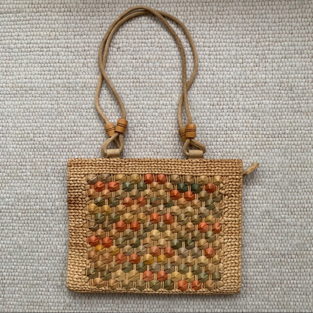 VINTAGE STRAW TOTE